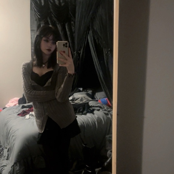 hihi 🖤 - Picture 5 of 6